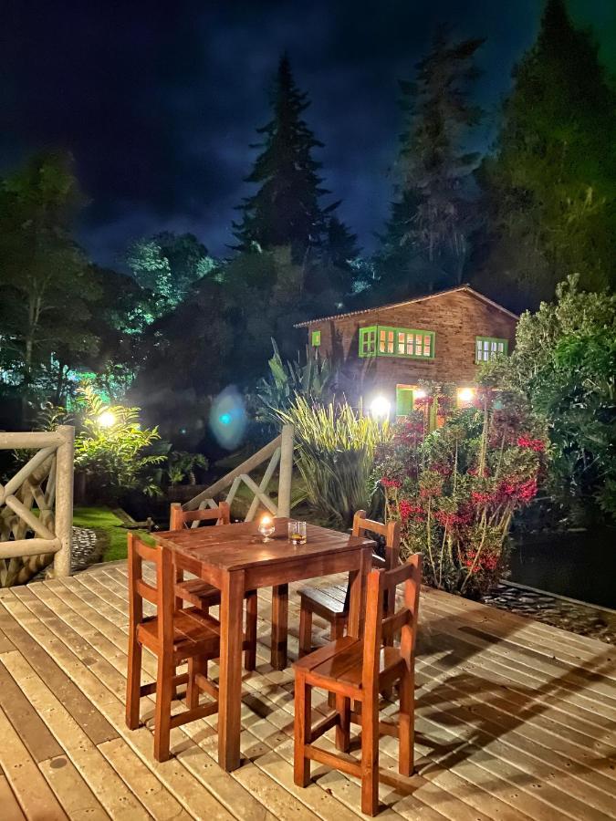Finca Turistica De Alojamiento Rural Avalon 贾丁 外观 照片