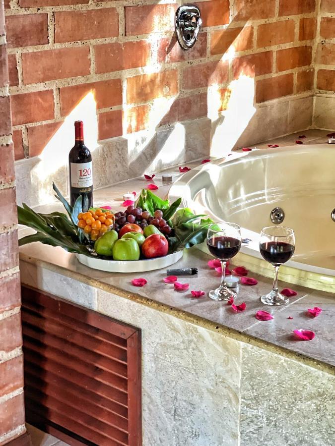 Finca Turistica De Alojamiento Rural Avalon 贾丁 外观 照片