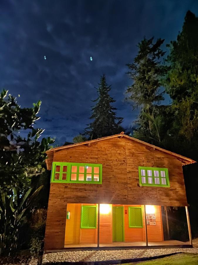 Finca Turistica De Alojamiento Rural Avalon 贾丁 外观 照片